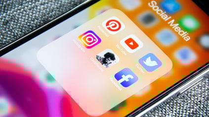 Les réseaux sociaux et le business.